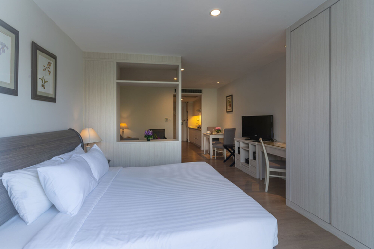 Bedroom 3, Classic Kameo Hotel, Sriracha, Si Racha