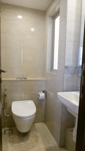 Bathroom 2, RELOhomes Serviced Apartment, Mumbai Suburban