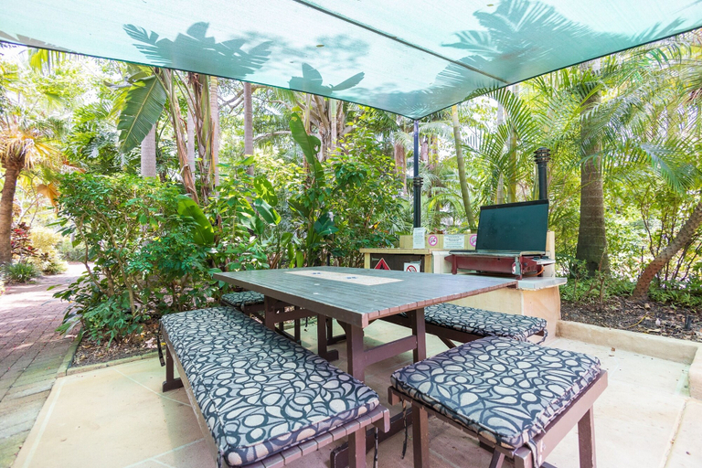 Others 5, Paradise Grove Holiday Apartments, Gold Coast