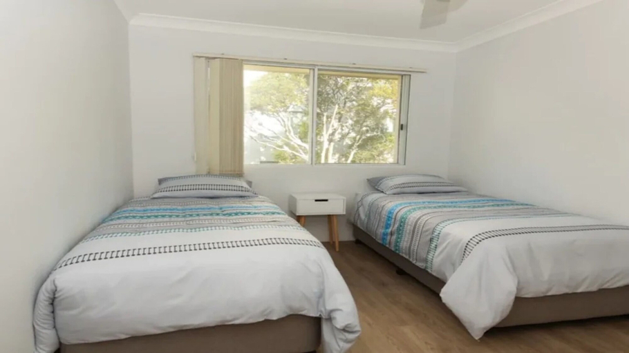 Bedroom 4, Paradise Grove Holiday Apartments, Gold Coast
