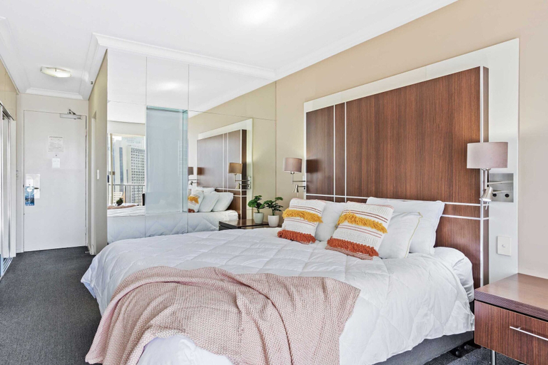 Bedroom 3, Ocean View Surfers Paradise Studio Suite, Gold Coast