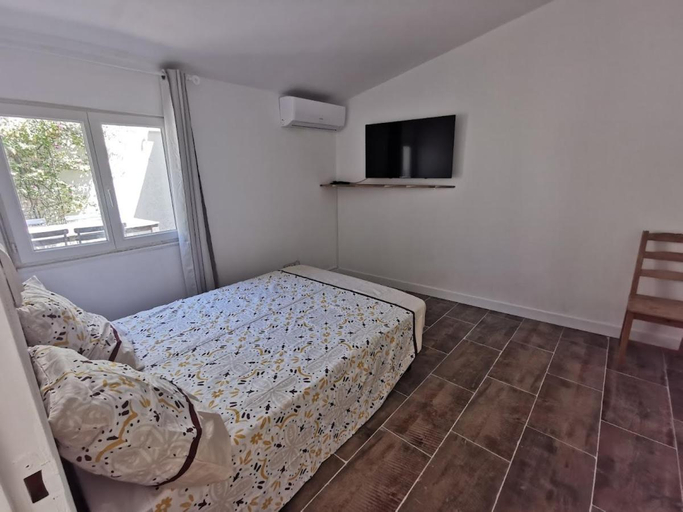 Bedroom 2, Guesthouse of Calanques, Bouches-du-Rhône