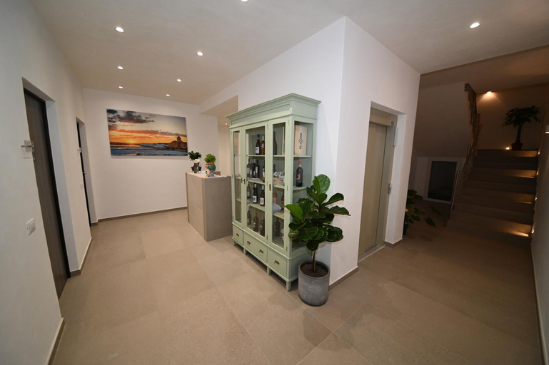 Public Area 3, Lebum Apartments & Suites, Trapani