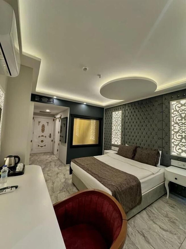 Bedroom 3, Golden Rose Deluxe Hotel, Merkez