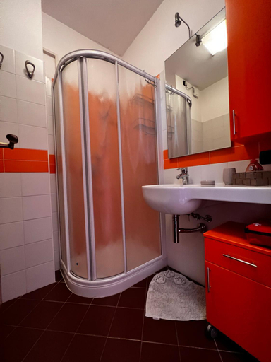 Bedroom 2, Welcome Traveller CORTE COSTABELLA APARTMENTS, Verona