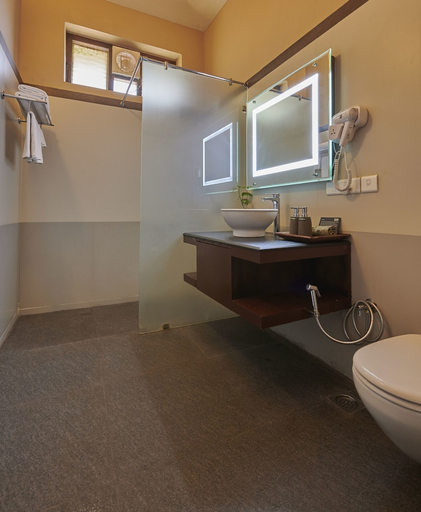 Bathroom 4, Cardamom County by Xandari, Theni