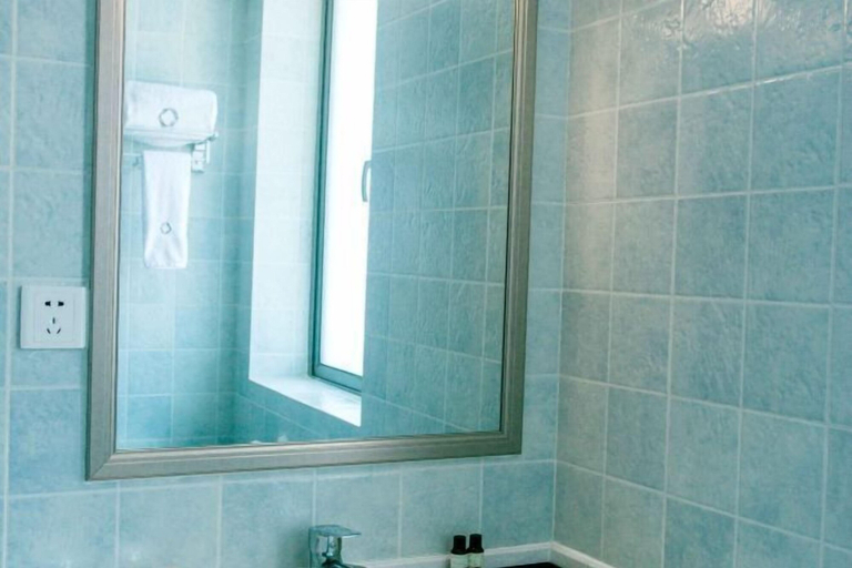 Bathroom 3, Zhongan Yinkang Yexiangyuan Hotel, Hainan