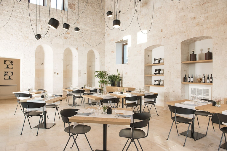 Food & Drinks, Mazzarelli Creative Resort, Bari