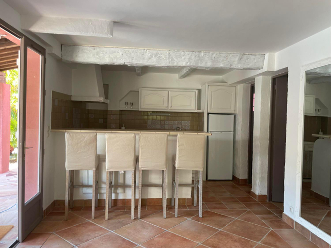 Others 5, Fantastic pool villa 900m to the beach; with extravagant big garden, Var