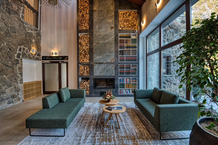 Public Area 3, Cardoner Hotel and Conference Centre, Szentendre