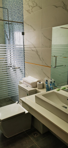 Bathroom 4, Big Swimming Pool Garden Villa , Pattaya