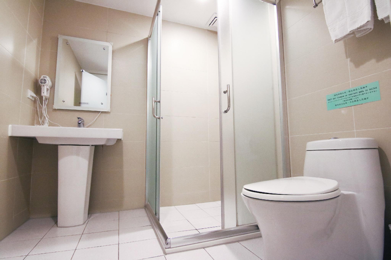 Bathroom 3