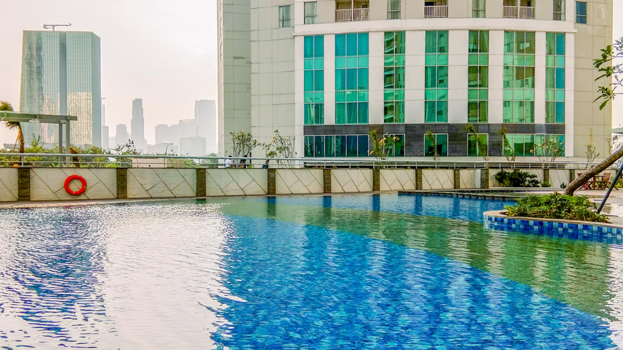 Sport & Beauty, Homey and Big Studio Apartment at The Wave Kuningan By Travelio, South Jakarta