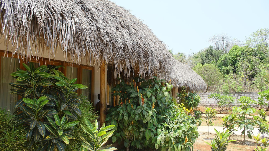 Exterior & Views 5, Sunset Bungalow, Rote Ndao