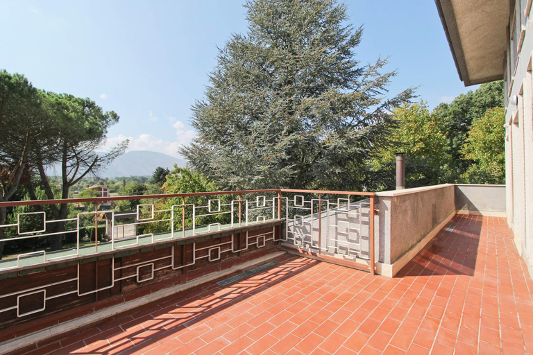 Others 2, Villa Marchionni, L'Aquila