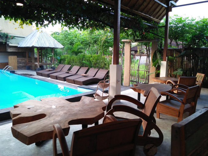 Swimming Pool 12