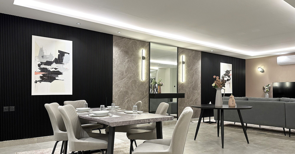 Others 3, Kease Malqa 31-10 Luxury Gold  AG23, Riyadh