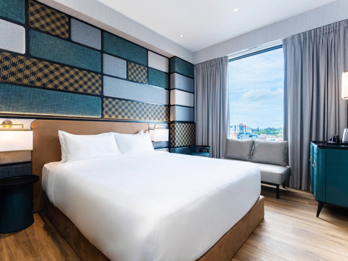 Bedroom 4, Mercure Miri City Centre, Miri
