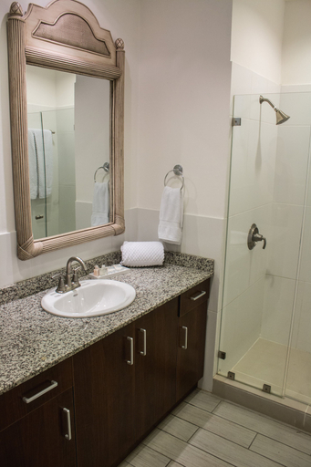 Bathroom, Playa Escondida Beach Club, Tela