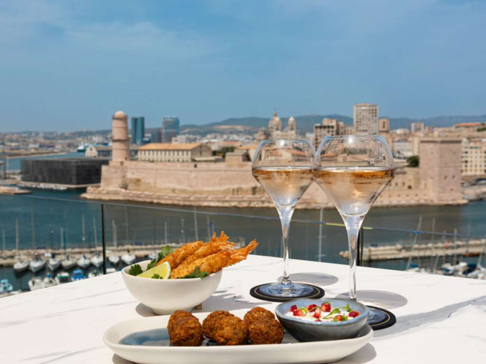 Food & Drinks 5, Sofitel Marseille Vieux-Port, Bouches-du-Rhône