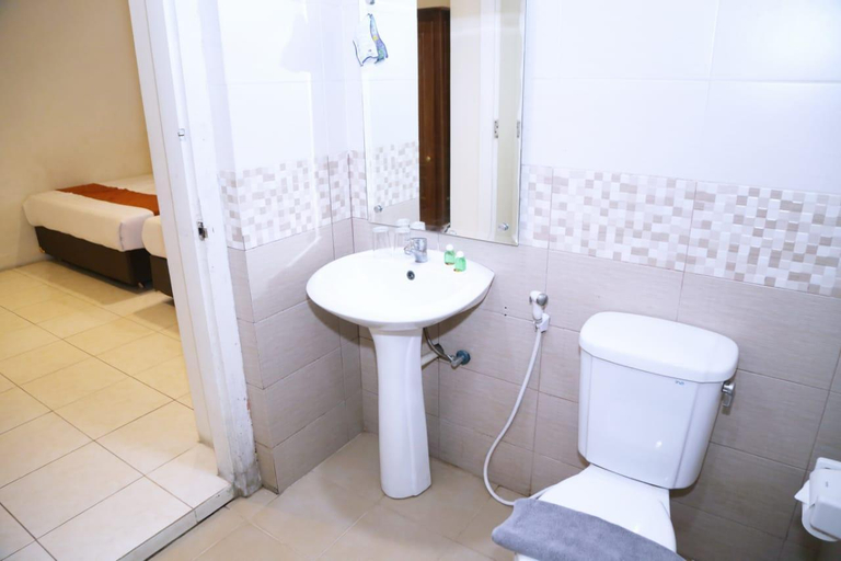 Bathroom 2