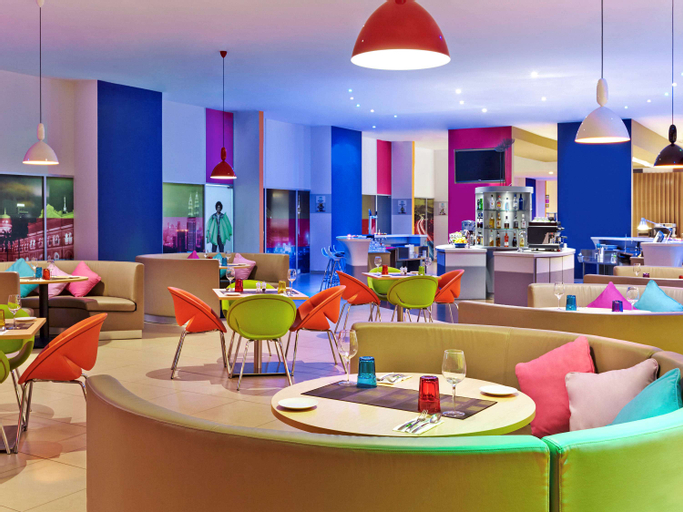Food & Drinks 2, ibis Styles Kuala Lumpur Fraser Business Park, Kuala Lumpur