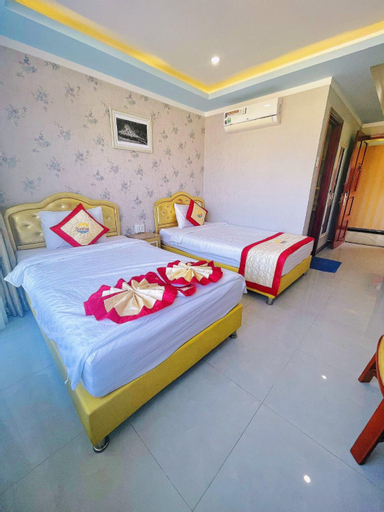 Bedroom 8