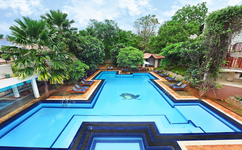 Sport & Beauty 2, Mandara Rosen, Katharagama