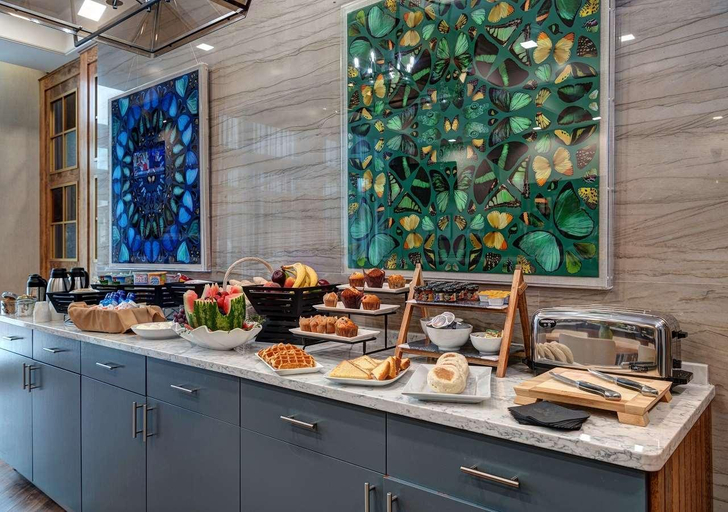 Food & Drinks, The Hotel Concord, Merrimack