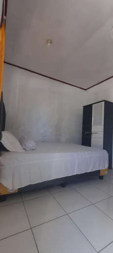 Bedroom 2, Dave Homestay, North Minahasa