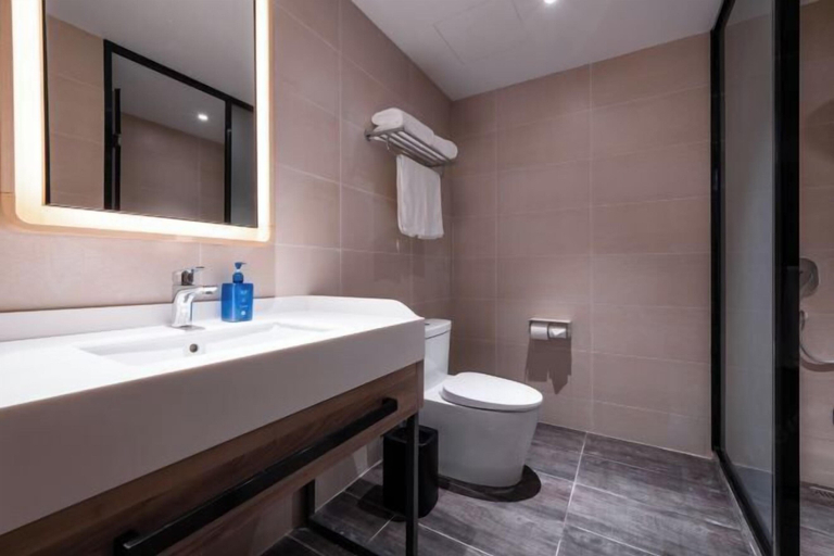 Bathroom 4, HanTing Hotel (Dujiangyan), Chengdu