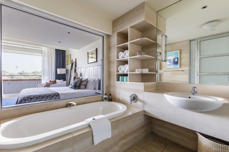 Bathroom 4