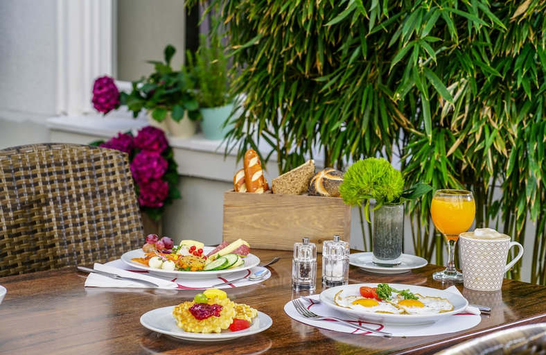 Food & Drinks 4, Leonardo Royal Hotel Mannheim, Mannheim