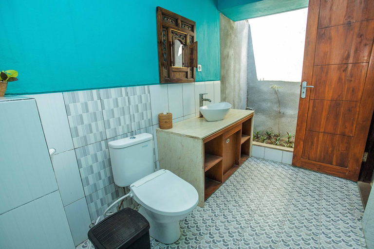 Bathroom 4, Tropical Garden by TANIS, Klungkung
