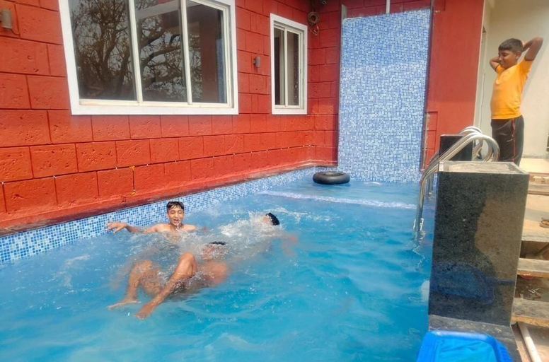 Sport & Beauty 4, Hotel Nisarg, Satara