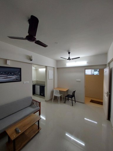 Others 3, Hotel Mannat Residence, Thiruvananthapuram