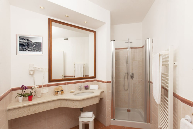 Bathroom 4, Hotel Villa Domizia, Grosseto