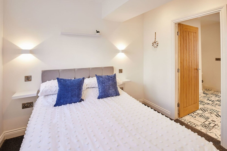 Bedroom 3, Host Stay Apartment 1 Queens Court, North Yorkshire