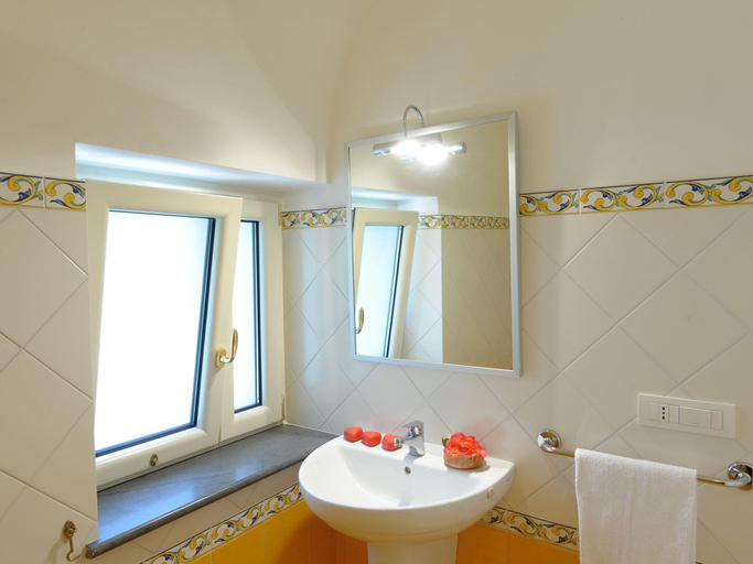 Bathroom, Relais San Basilio Convento - ID 3060, Salerno