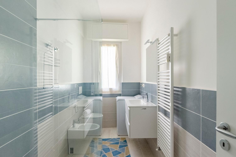 Bedroom 3, JOIVY Banfi’S Apartment, Genova
