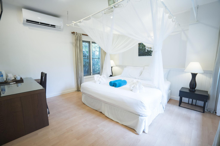 Bedroom 12
