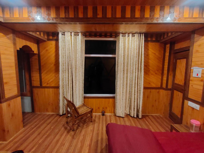 Bedroom, The Snow Trail Narkanda B&B Homestay, Shimla