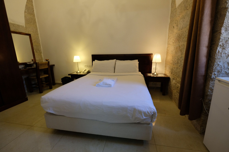 Bedroom 3, St. George’s Cathedral Pilgrim Guesthouse – Jerusalem