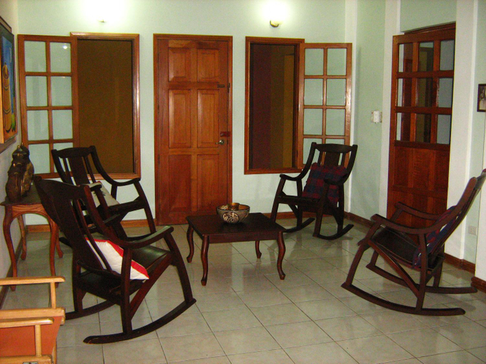 Public Area 2, Hotel Los Pinos, Managua