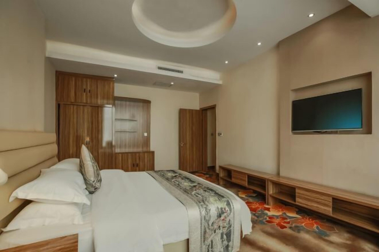 Bedroom 2, Jinhai International Hotel, Liupanshui