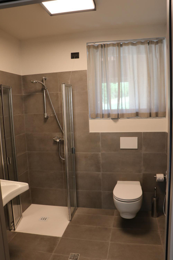 Bathroom 5