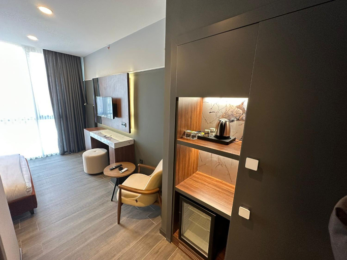 Others 5, SECOND HOTEL, Bakırköy