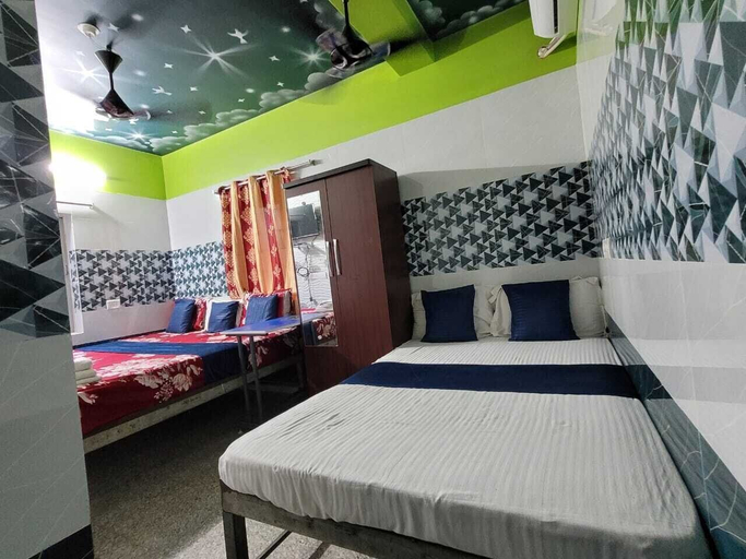 Bedroom 4, Maa Kali Guest House, Puri