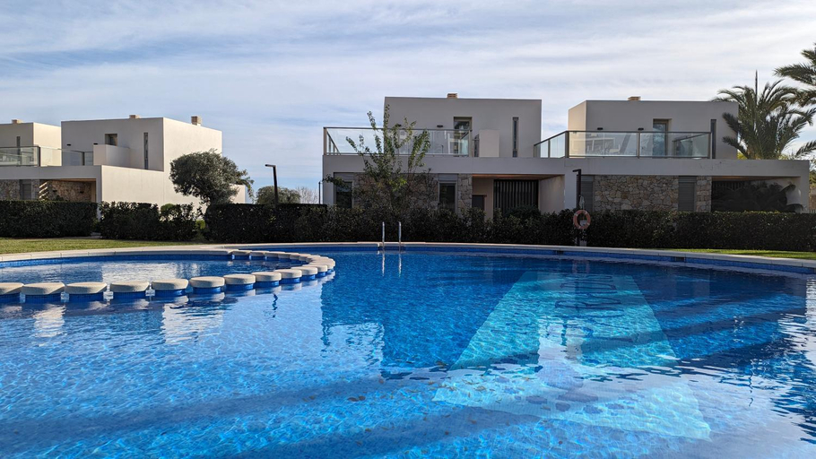 Sport & Beauty 2, PARADISE beachfront luxury villa, Alicante