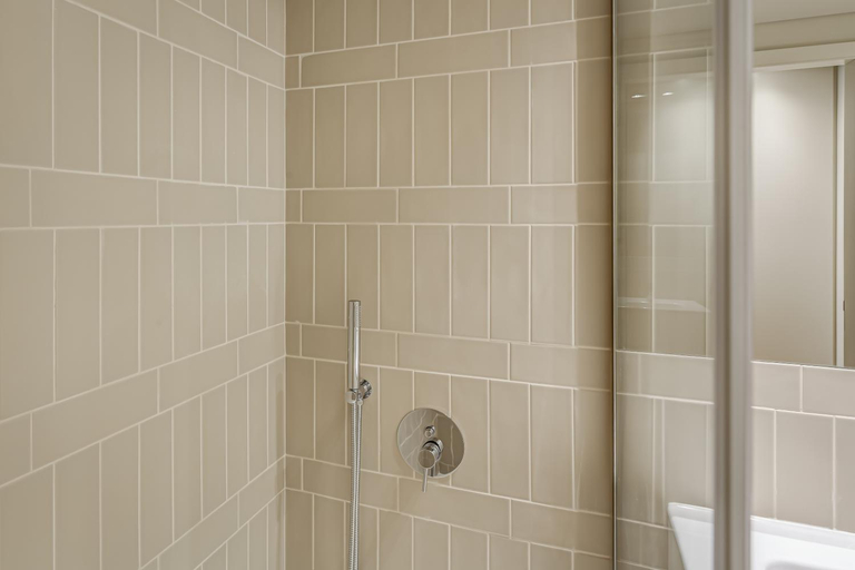 Bathroom 3, ブリスフル スイーツ ポルト by gaiarooms, Porto